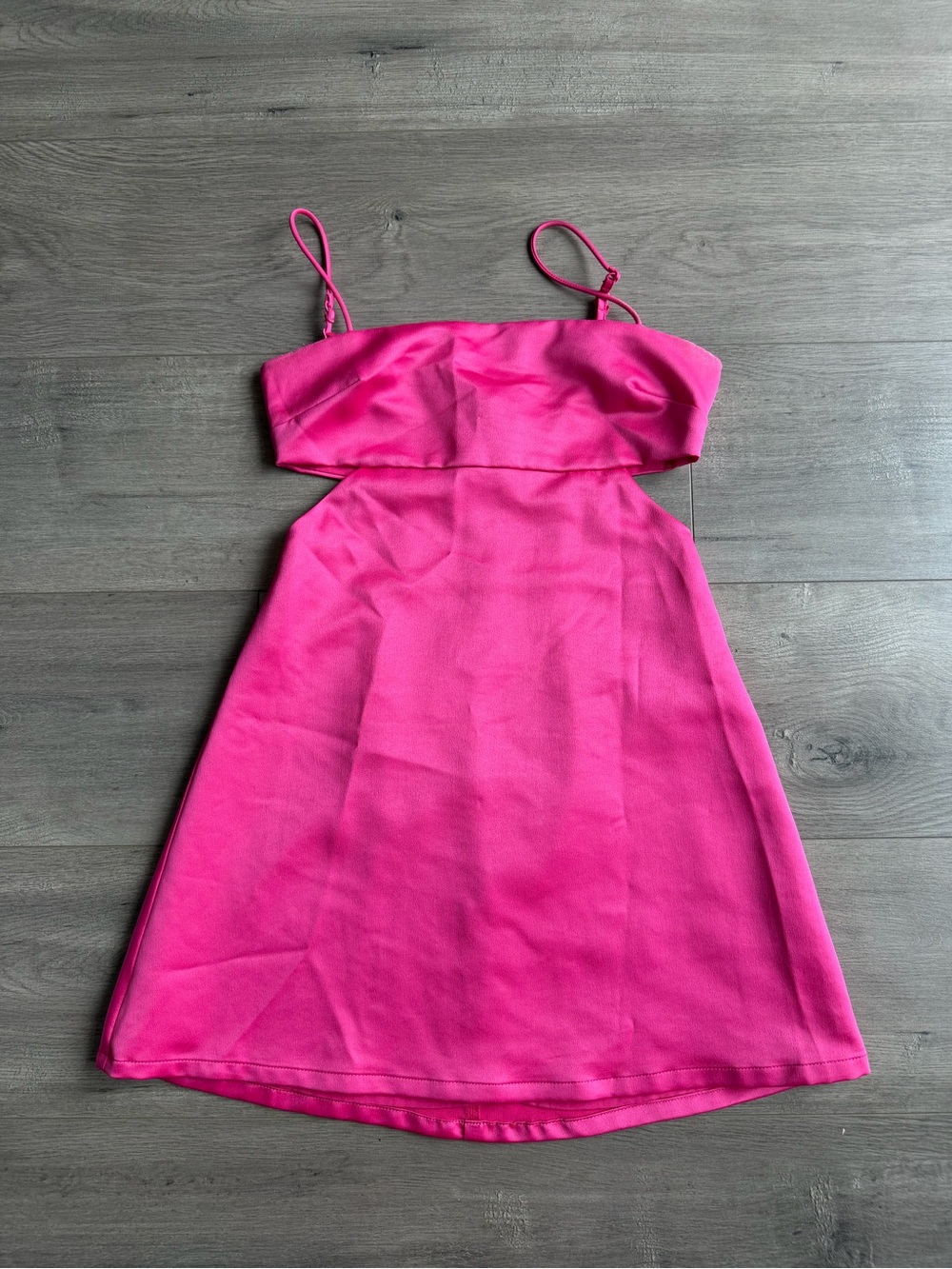 More To Come TANYA cutout mini dress - size XS